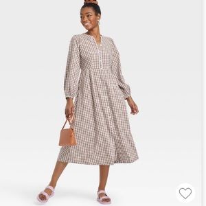 NWT Balloon Long Sleeve Button front Dress